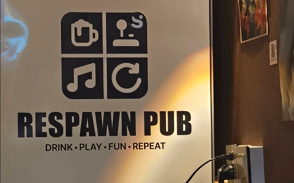 Respawn Pub & Bar - Image 1